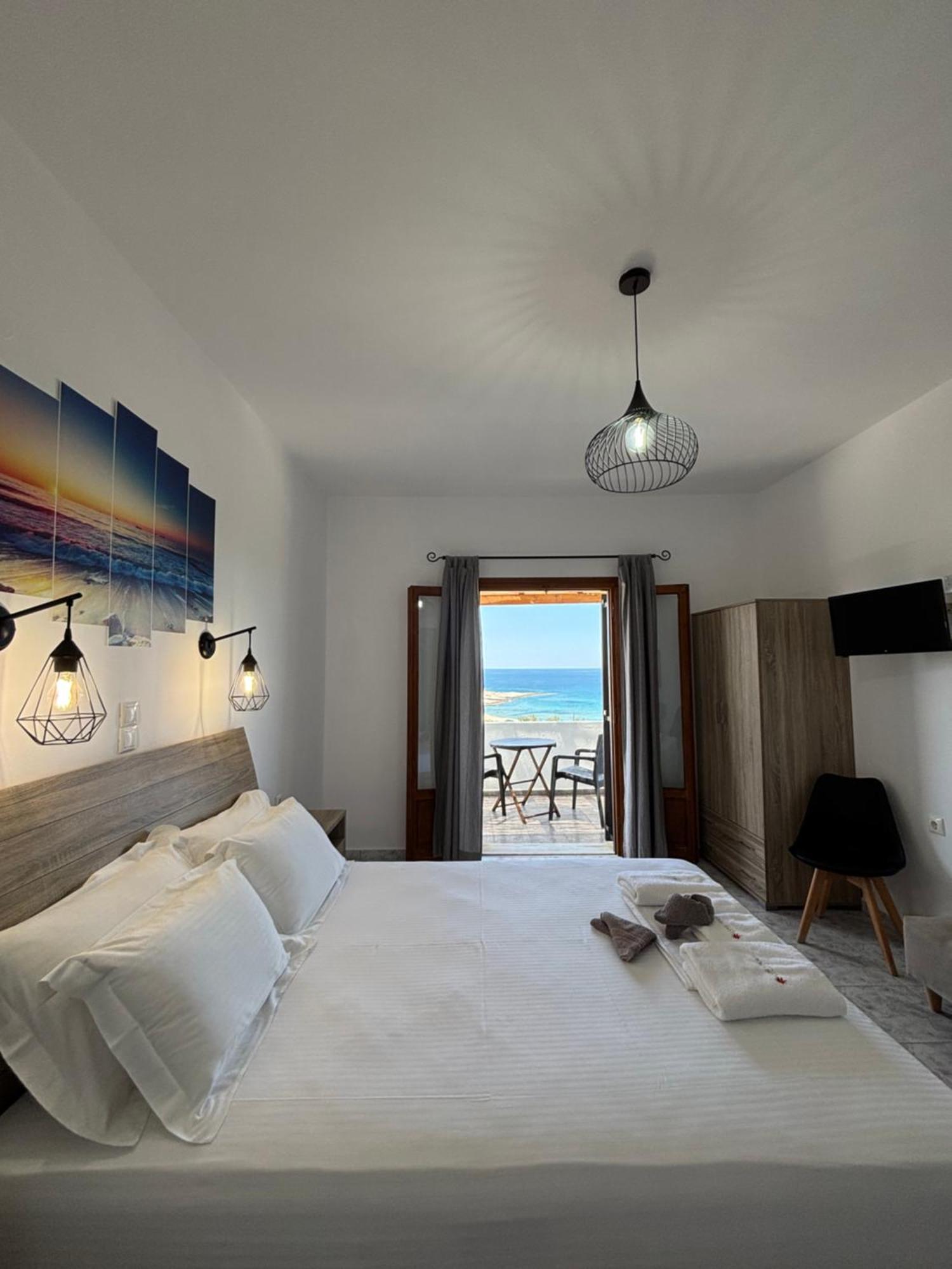 Galini Hotel Agia Irini  Exterior photo